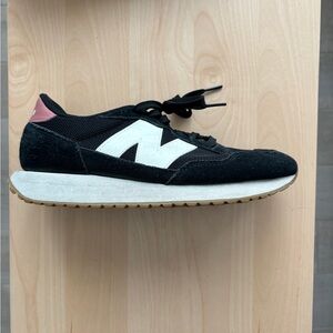 new balance trainers size 8